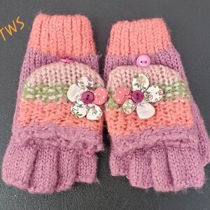 Charming Pink‎ and Purple Kids Mittens